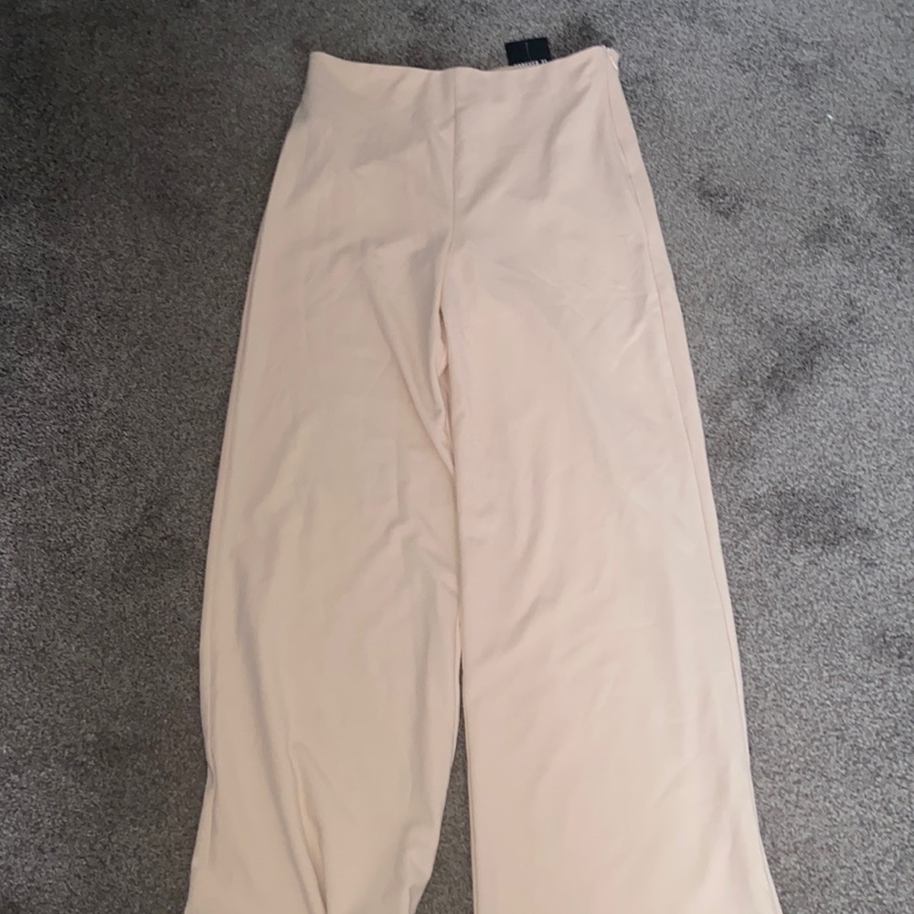 Wide leg pants